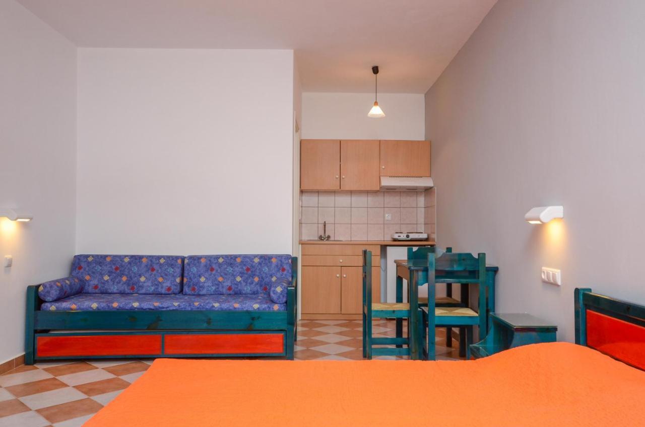 Hotel Fanis Agia Anna  Exterior photo