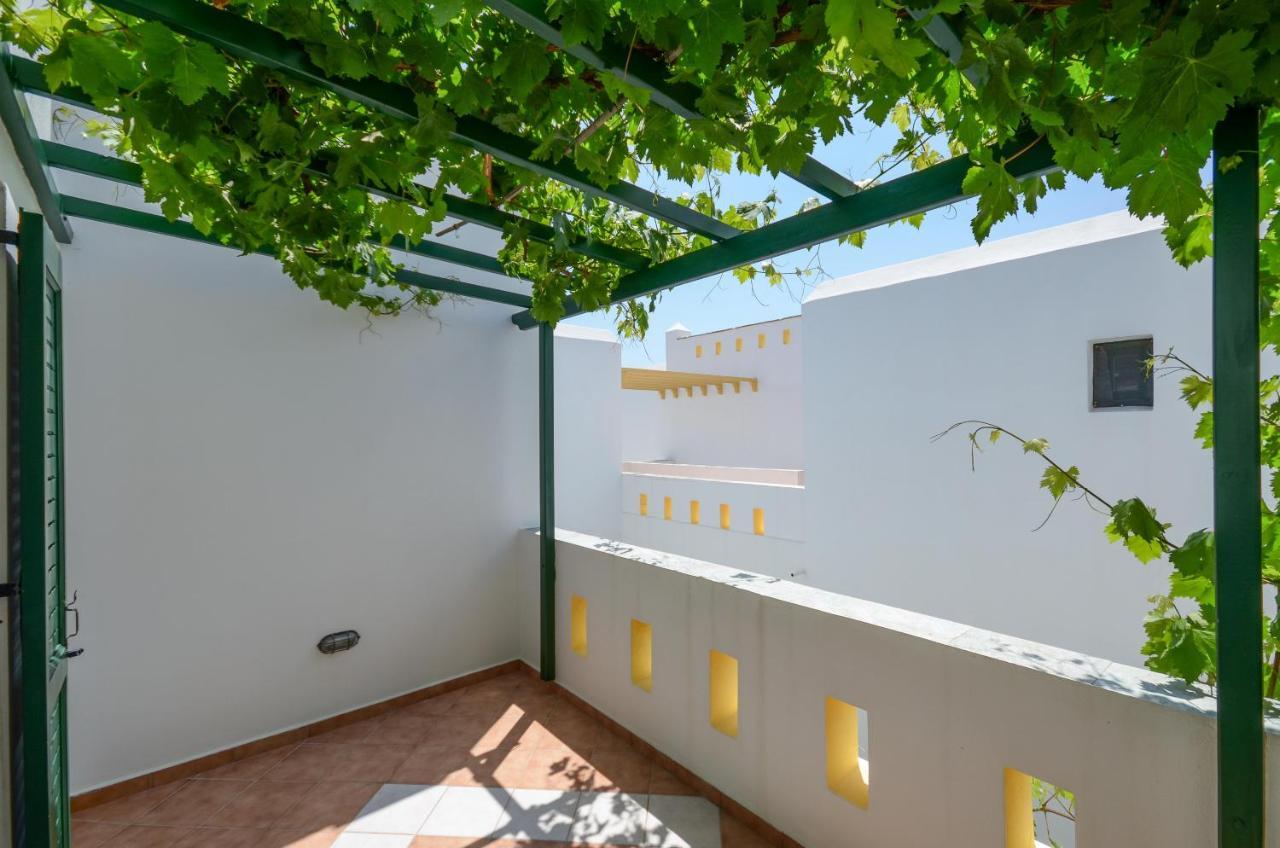 Hotel Fanis Agia Anna  Exterior photo