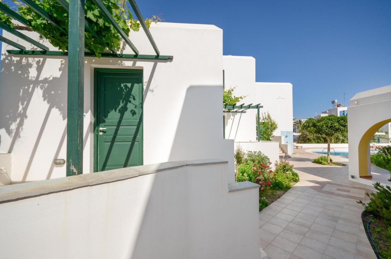 Hotel Fanis Agia Anna  Exterior photo