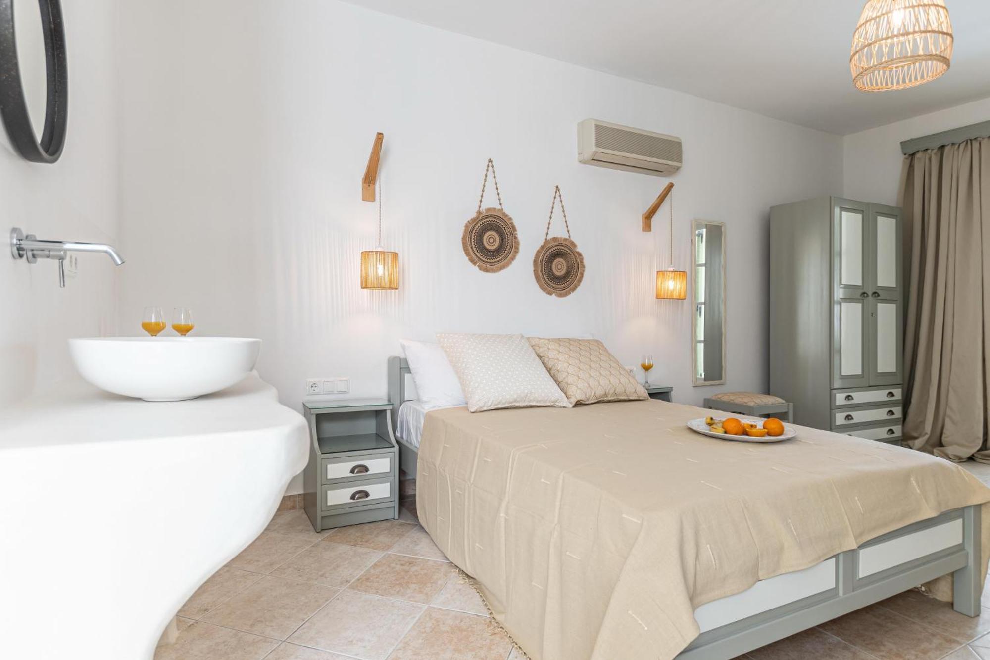 Hotel Fanis Agia Anna  Exterior photo