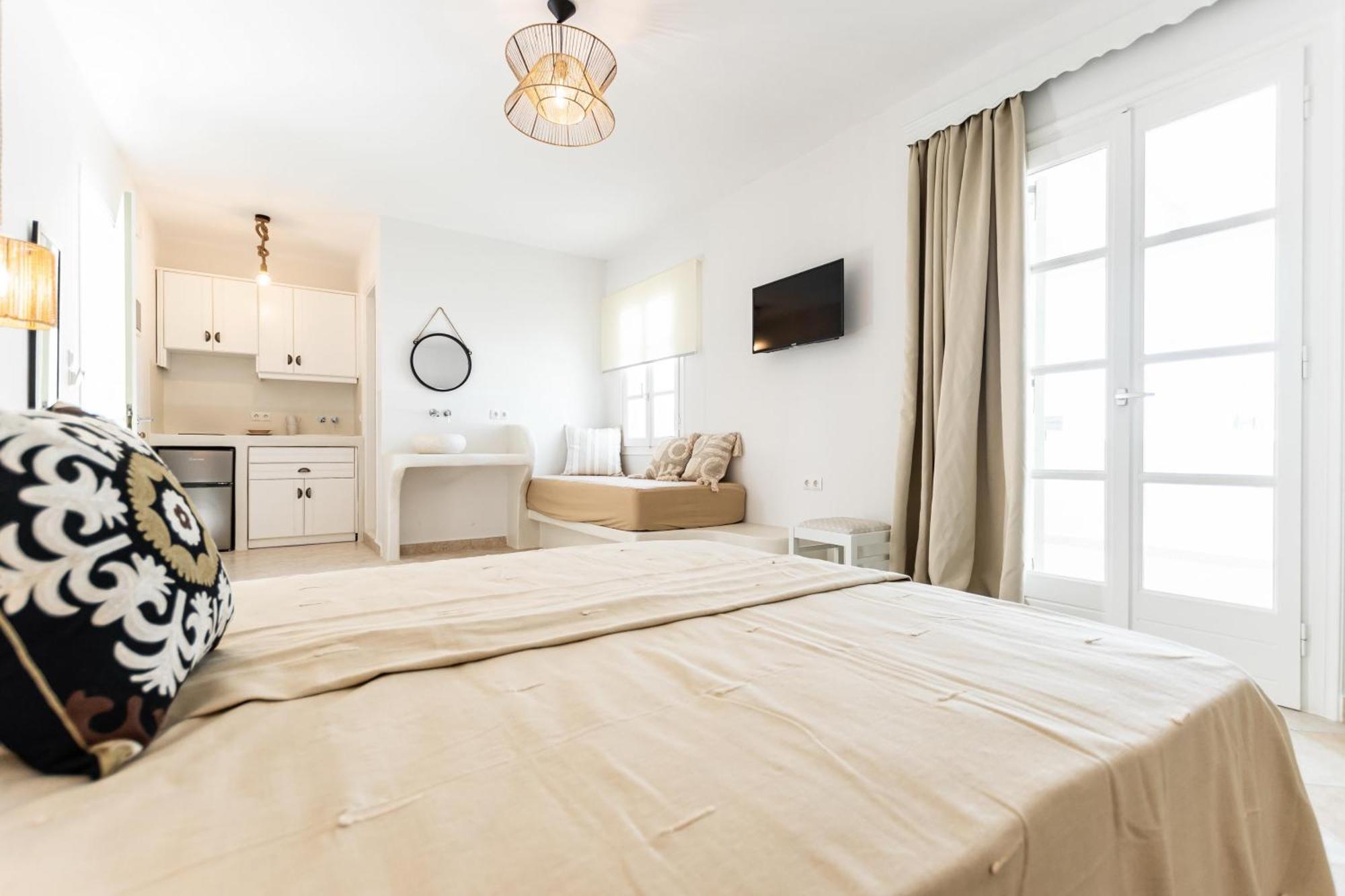 Hotel Fanis Agia Anna  Exterior photo